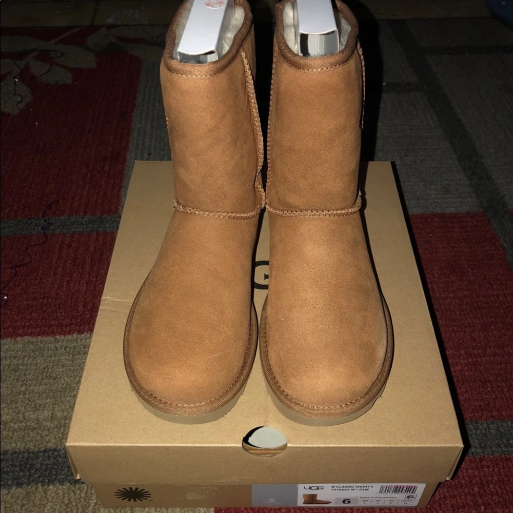 Ugg boots ll